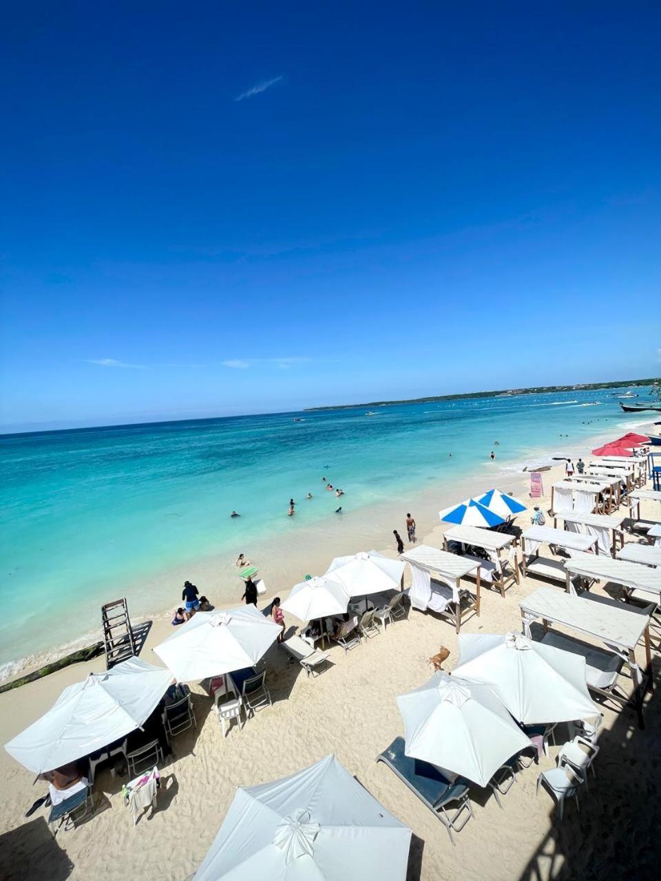 Mandala Beach Club 호텔 Pendales 외부 사진